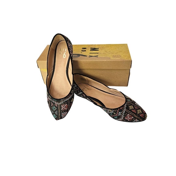 Mix No. 6 Multicolor geometric pattern pointed toe flats - Picture 7 of 7